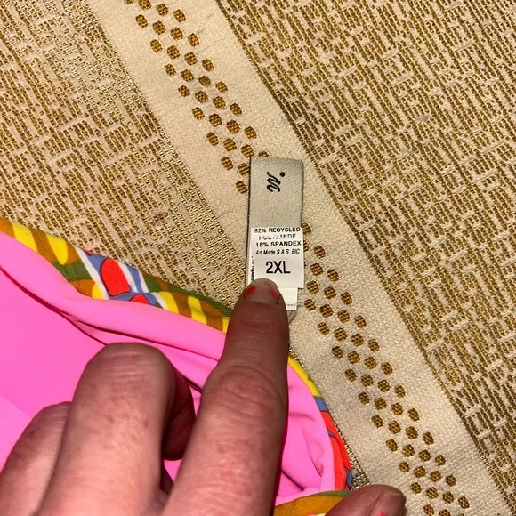 Maaji Pink Bikini top with Plunging V-Neck - Picture 6 of 12